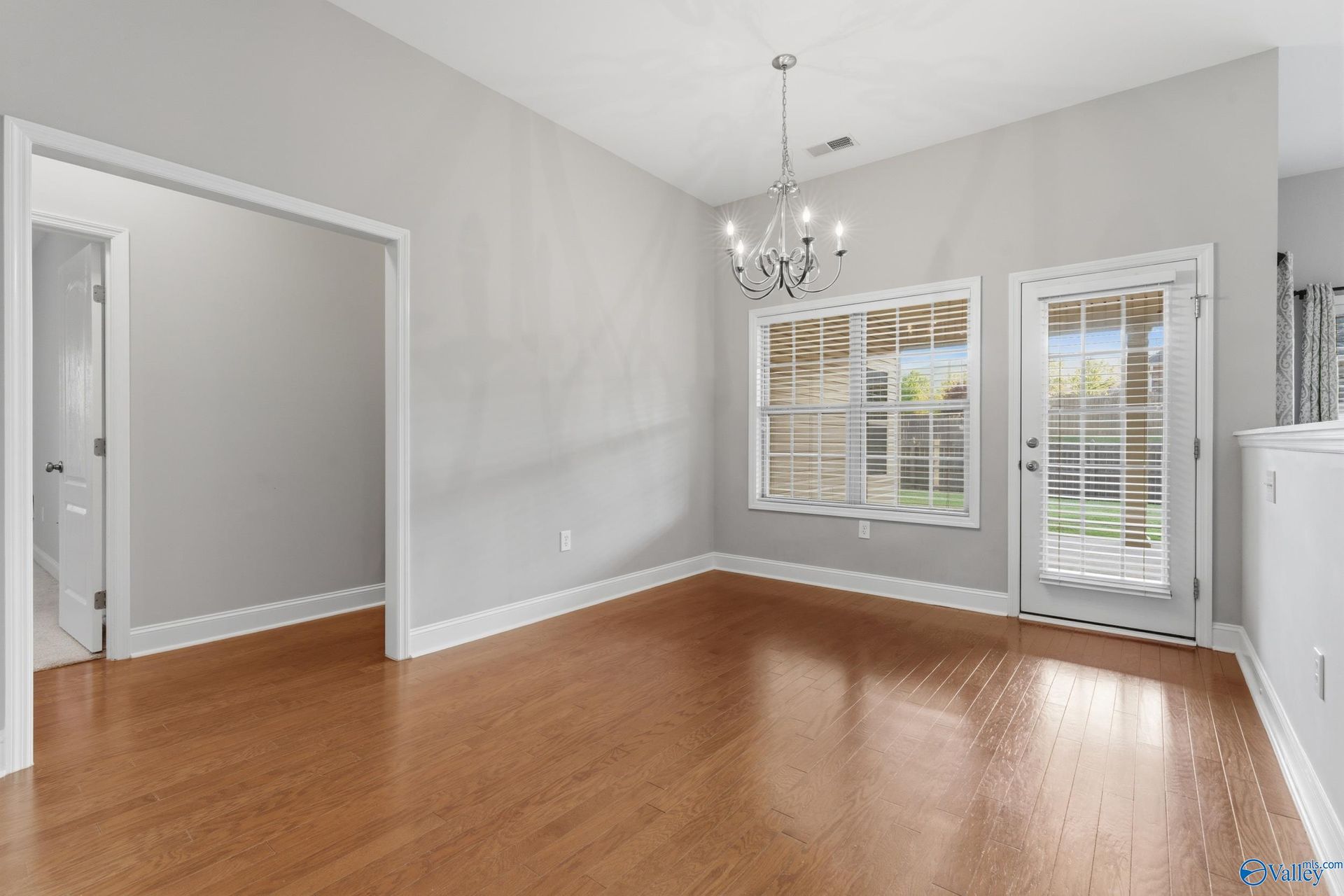 7320 Sanctuary Cove Dr SE photo 14