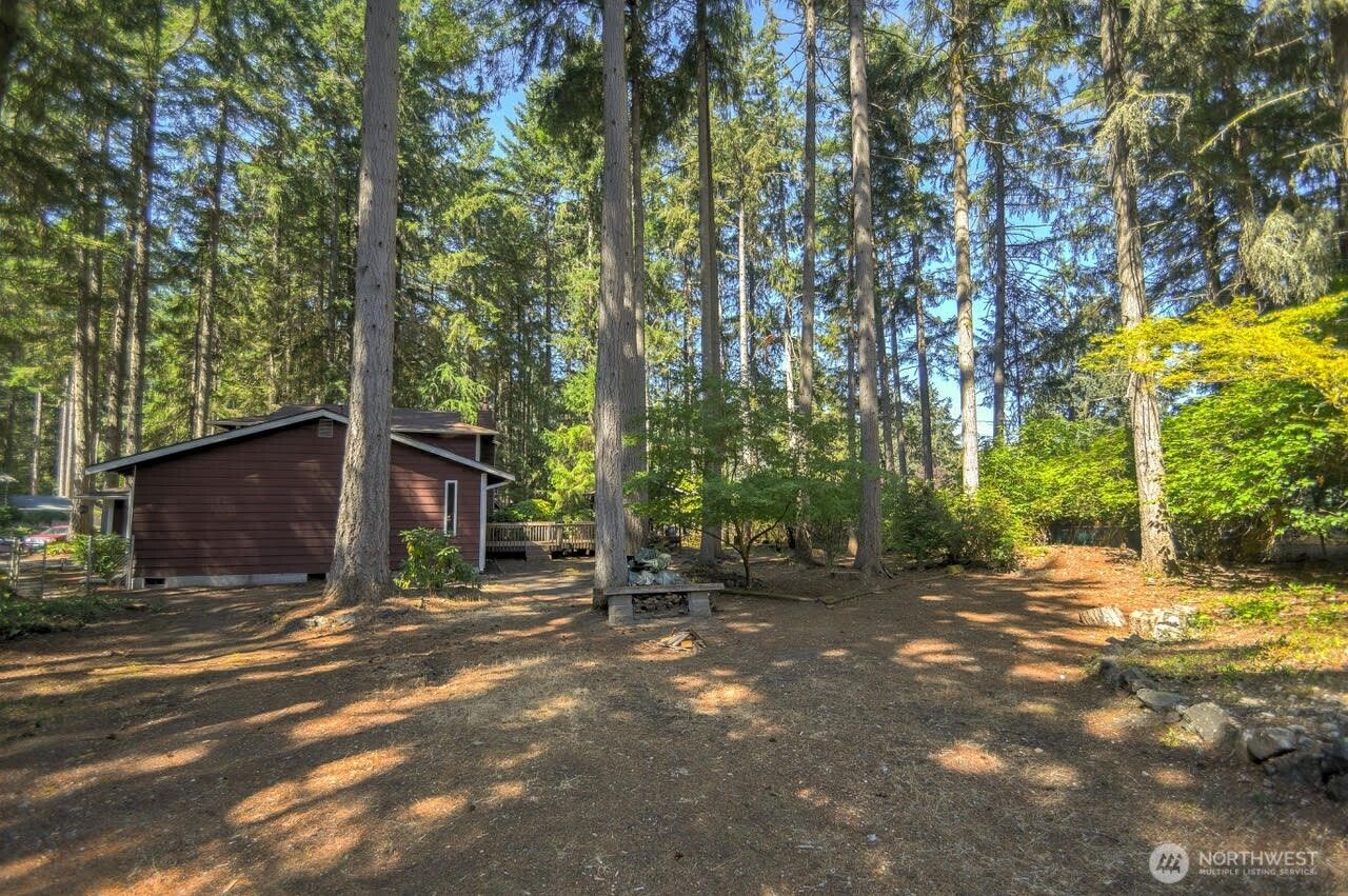 4804 Beverly Drive NE photo 7