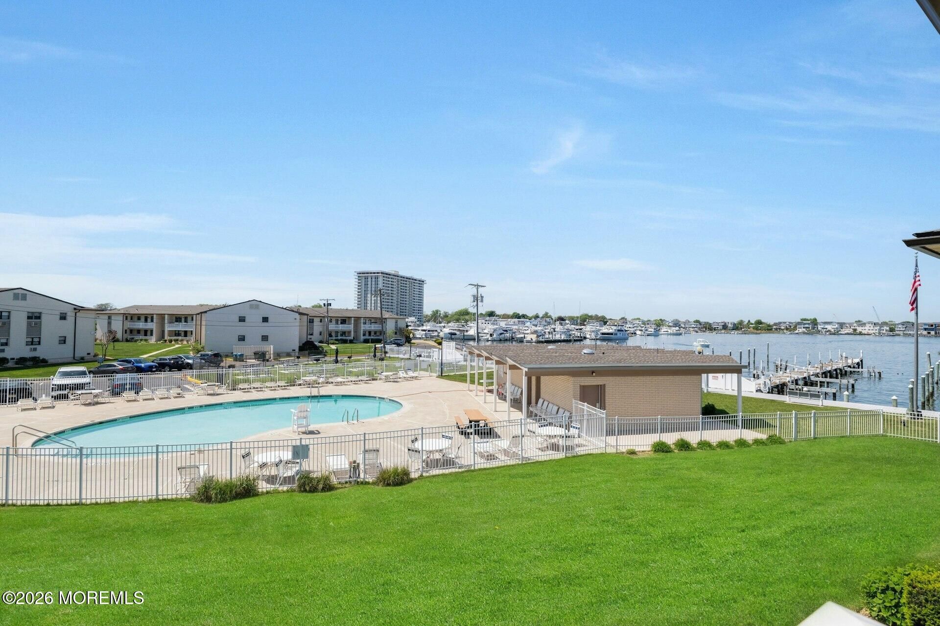 110 Wharfside Drive photo 20