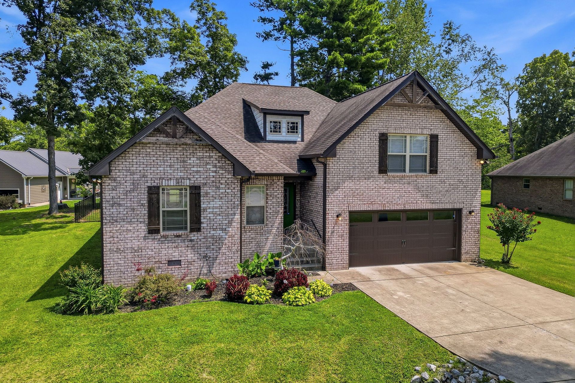 1044 Northridge Dr photo 5