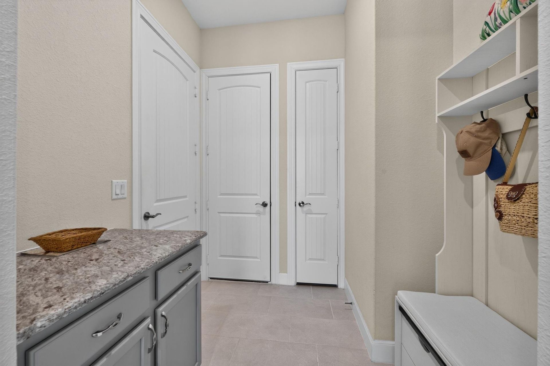 232 Spotted Saddle Ct photo 6