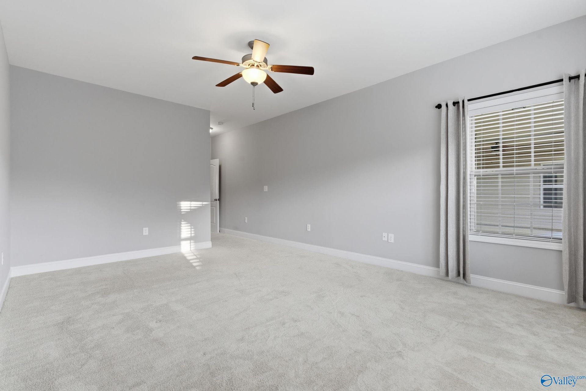 7320 Sanctuary Cove Dr SE photo 17