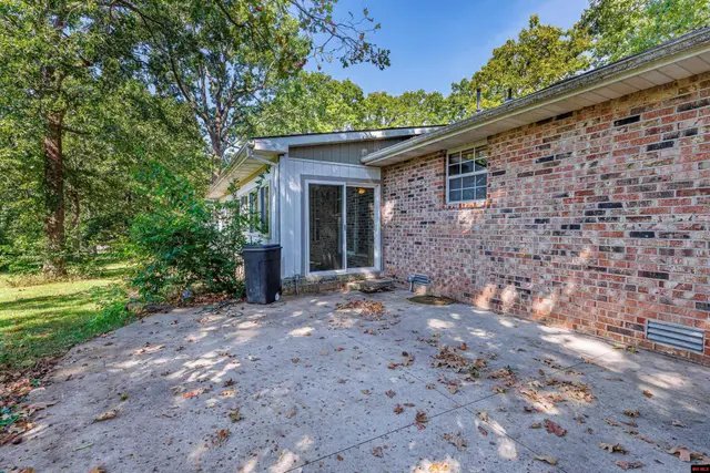 120 Kingsway Cir photo 15