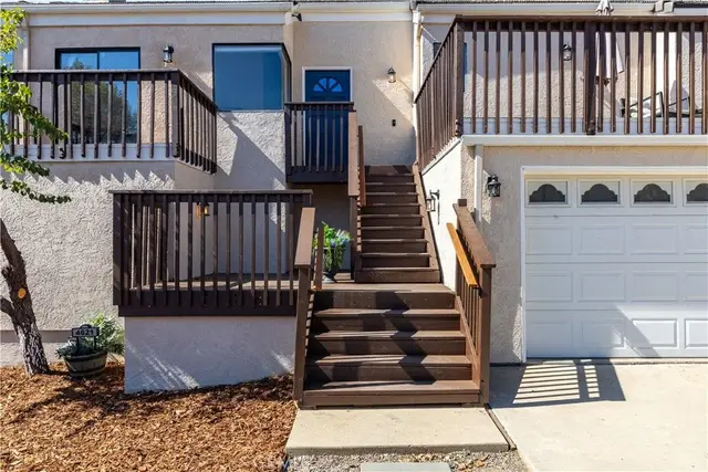 4621 Ibis Ln photo 5