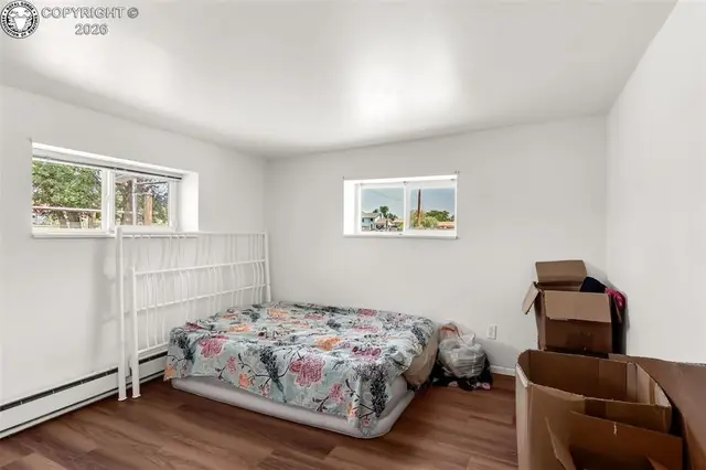 855 N Orchard Ave photo 9