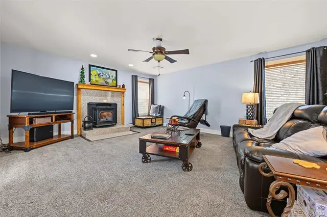 24505 Co-96 photo 20