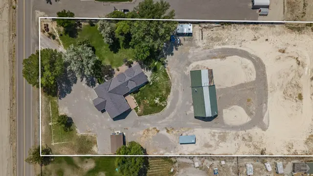60977 Gunnison Road photo 10