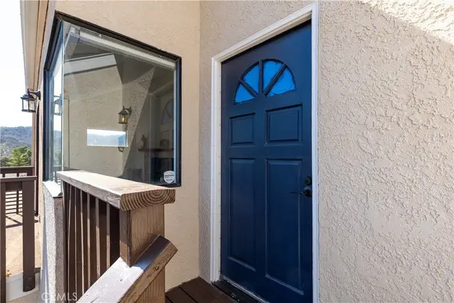4621 Ibis Ln photo 6