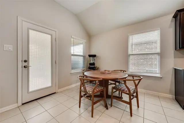 1432 Westview Ln photo 7