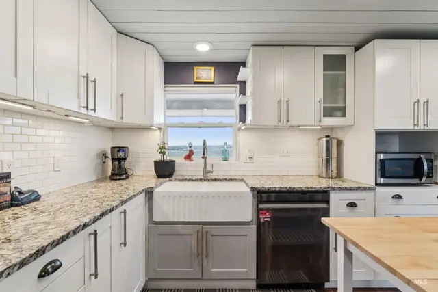 1507 Cove Rd photo 13