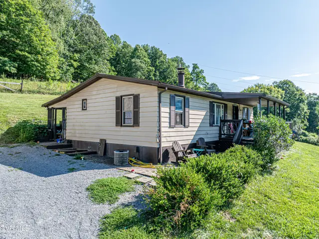 4432 Walker Mountain Rd photo 8