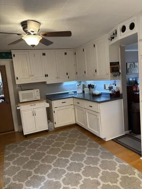 121 E Woodruff STREET NE NE photo 16