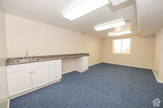 637 E 950 S APT 19 photo 19