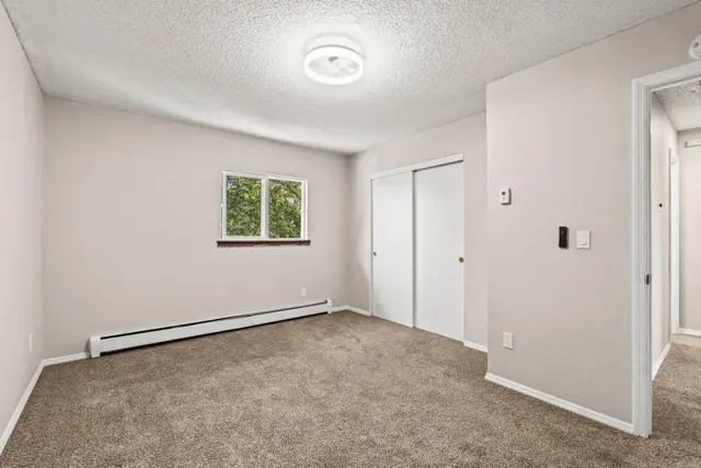 557 W Good Hope Cir APT C photo 15