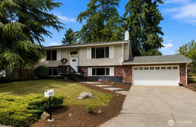 7910 Husky Way SE photo 6