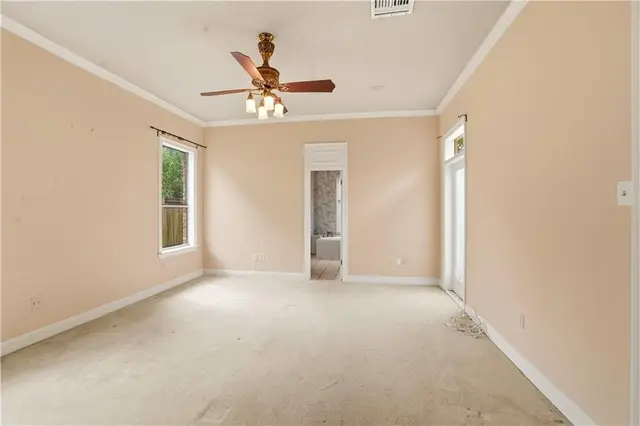 43 Chateau Rothchild Dr photo 18