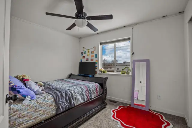 475 El Jardin Ln photo 19