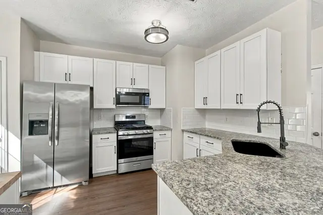 3132 Cling Stone Pl photo 7
