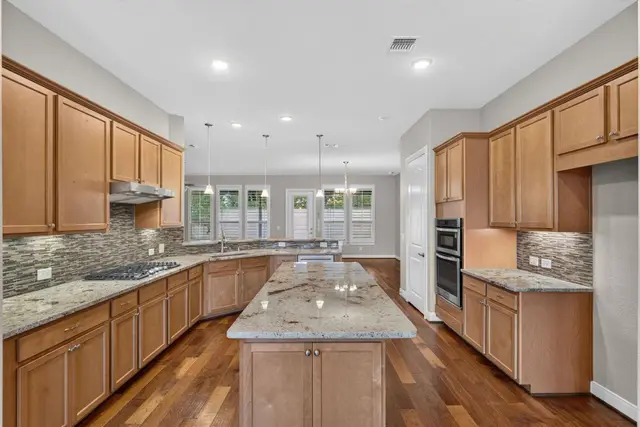 230 Kimblewick Way photo 9