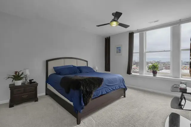 145 N High St APT 800 photo 17