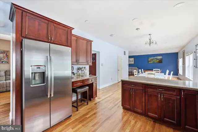 107 Bryan Way photo 10