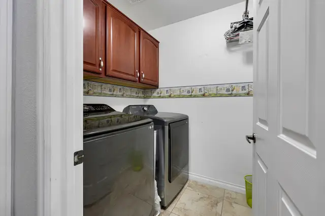 10671 Little Horse Creek Ave photo 16