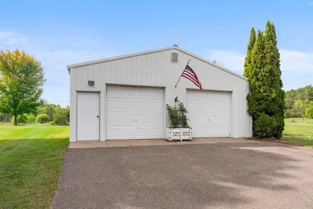 48900 Dogwood Ave photo 5