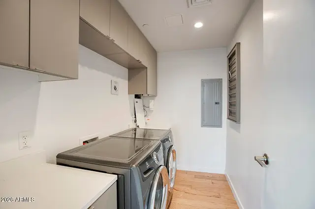 200 W PORTLAND Street #1113 photo 19