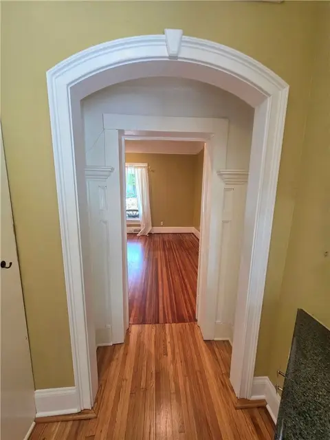 302 River St photo 11