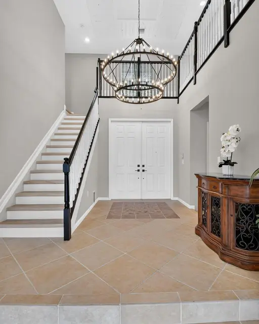 2286 MERRIWEATHER Way photo 9