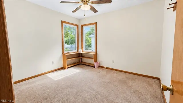 105 Hale Ave photo 10