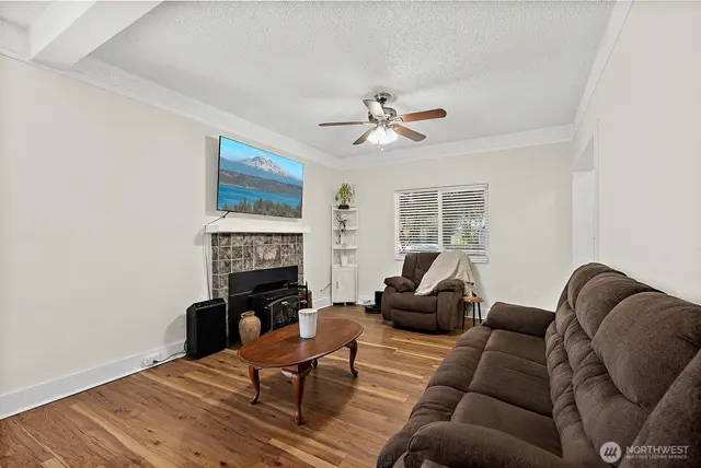 5419 S Oakes Street photo 8