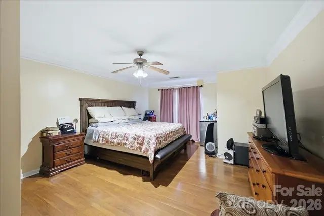 6552 Quarterbridge Ln photo 16