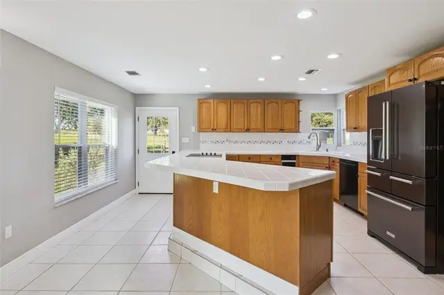 16131 JOHNS LAKE ROAD photo 10