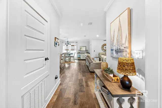 1051 Sunnybell Ln photo 9