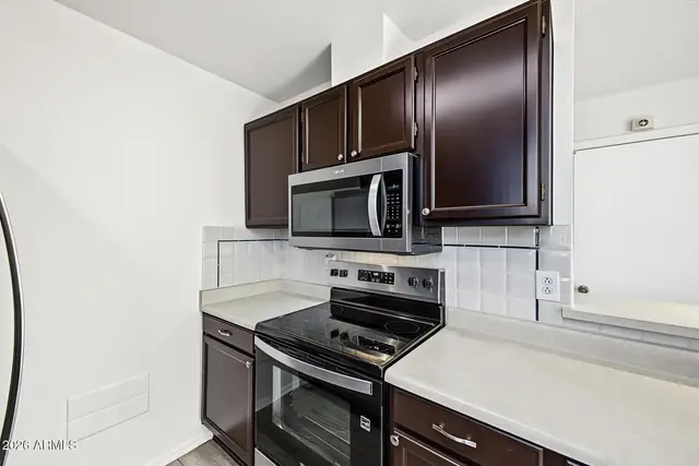8140 N 107TH Avenue #132 photo 7