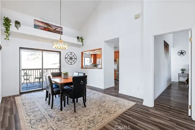 4621 Ibis Ln photo 7