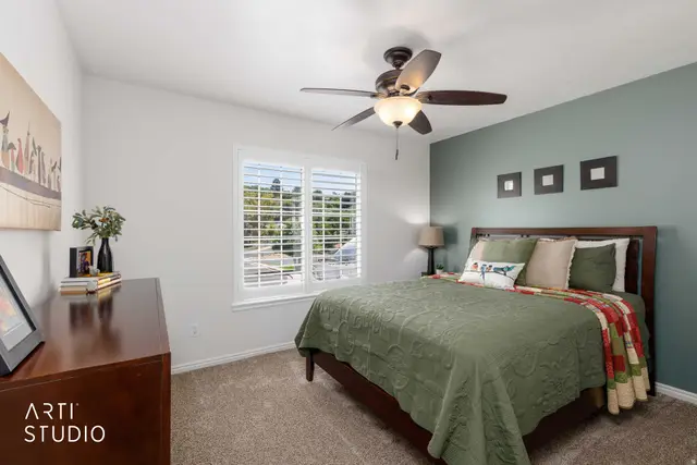 1181 E 5700 S photo 16