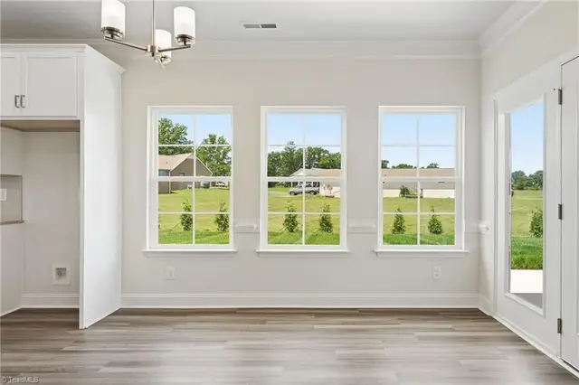 5340 Belmont Garden Dr photo 16