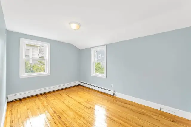20 Paragon Rd photo 19
