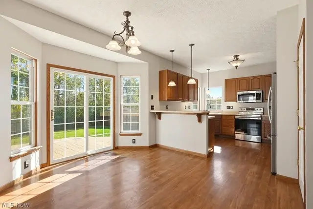 1005 Tradewinds Cv photo 11
