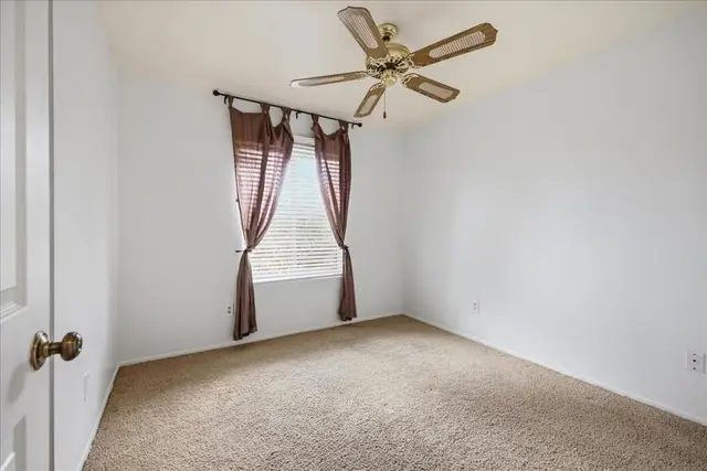 69375 Nilda Dr photo 20