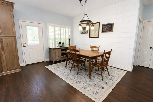 7502 Lewis Ln photo 18