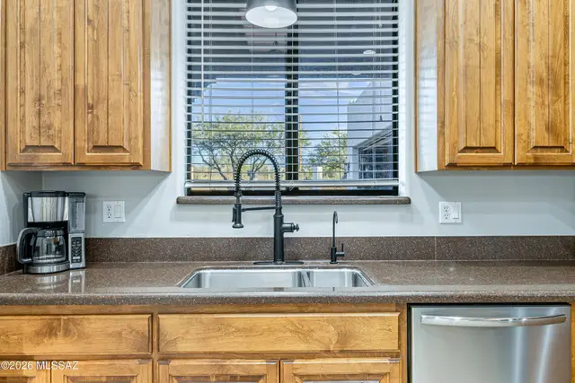1 N Larkin Dr photo 19