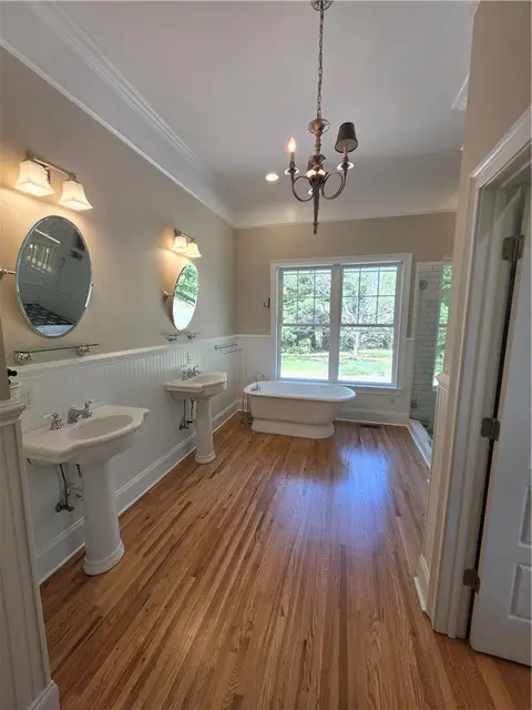 302 River St photo 14