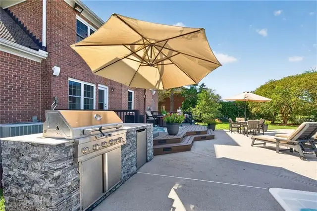 2625 Nestlebrook Trl photo 13