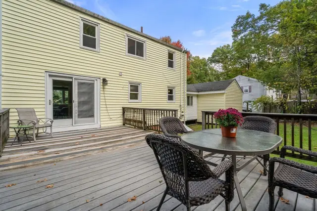 508 Oak St photo 14