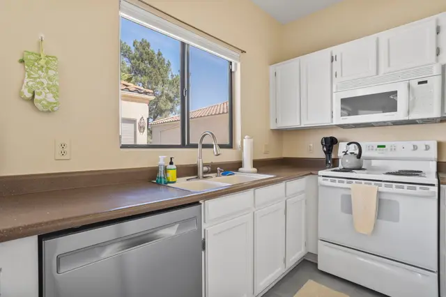 19400 N Westbrook Pkwy Unit 334 photo 12