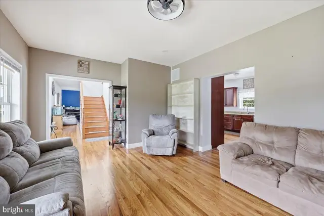 107 Bryan Way photo 11