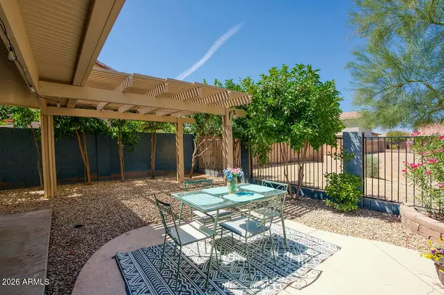 15968 W JEFFERSON Street photo 18